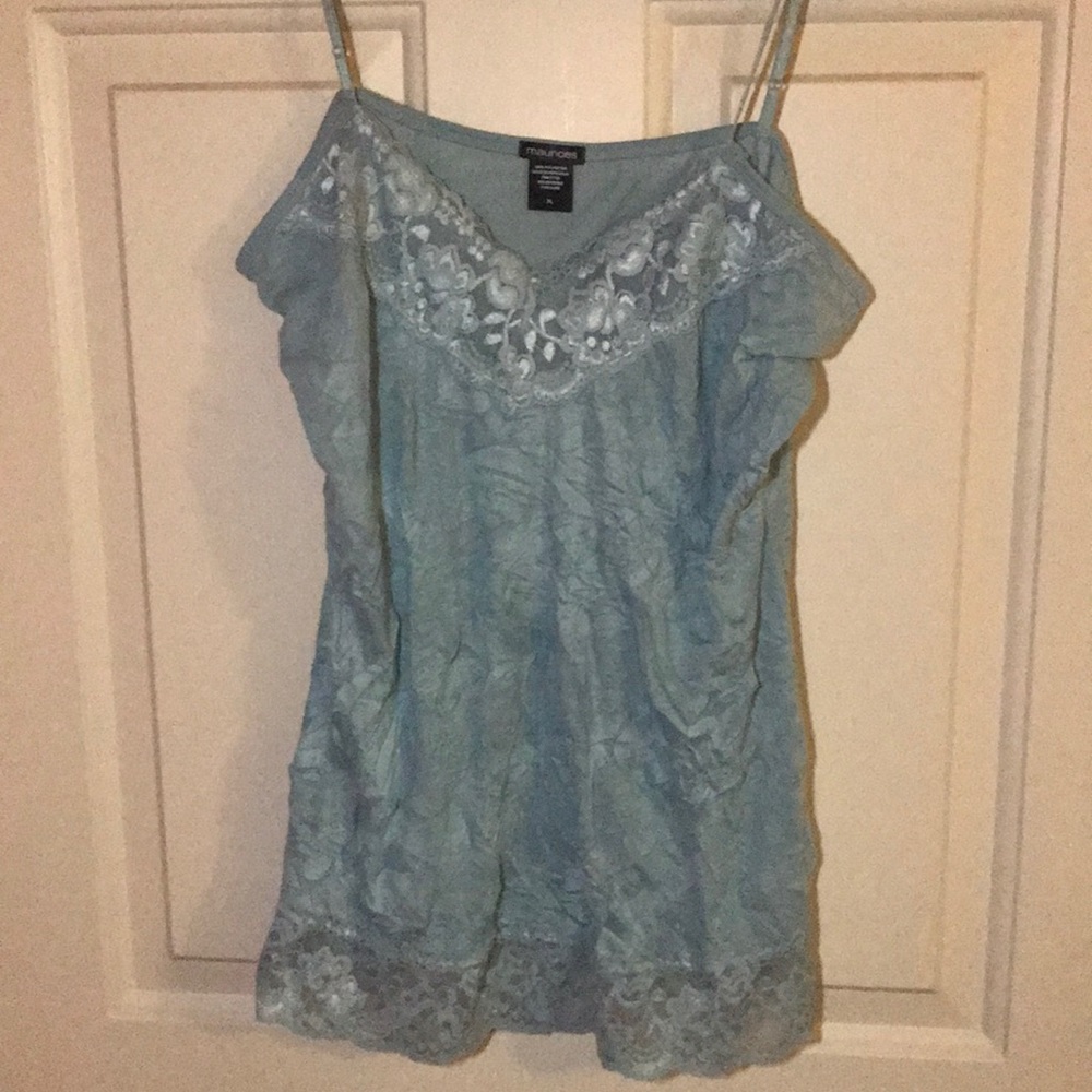 Maurices Crinkle cut lace tank top